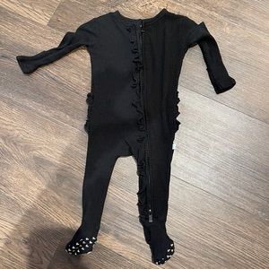 Posh Peanut Black Ribbed Footie